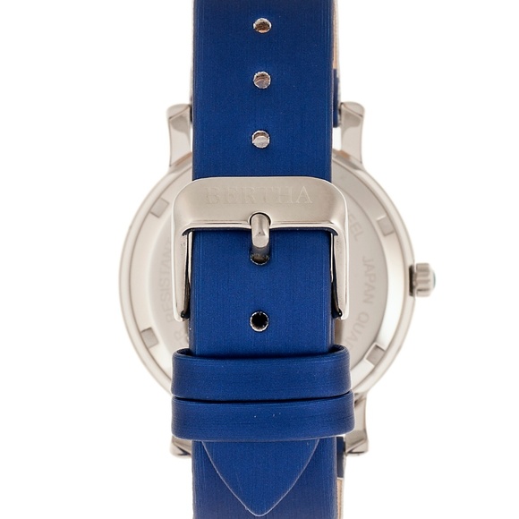 BTHBR8703 NWT Women\'s Leather Band Watch
